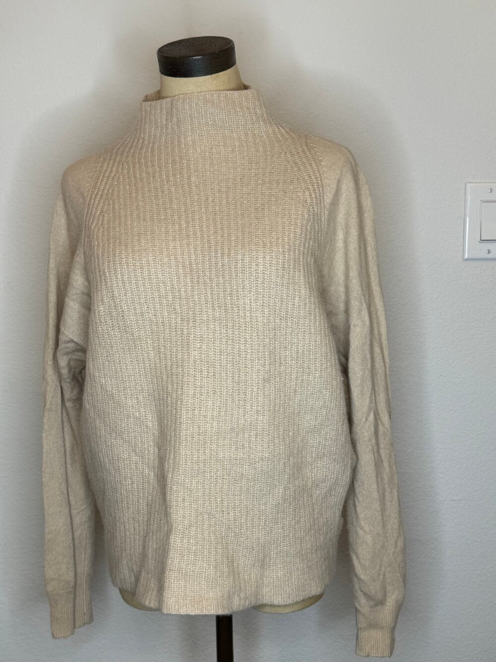 Tahari Pure Luxe 100% pure Cashmere tan mock neck sweater women size M